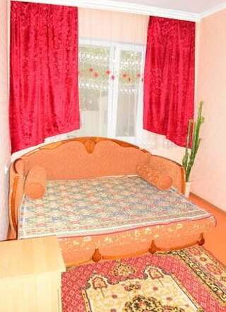 Гостиница Гостевой дом на Московской 4 Феодосия Апартаменты с 3 спальнями-40
